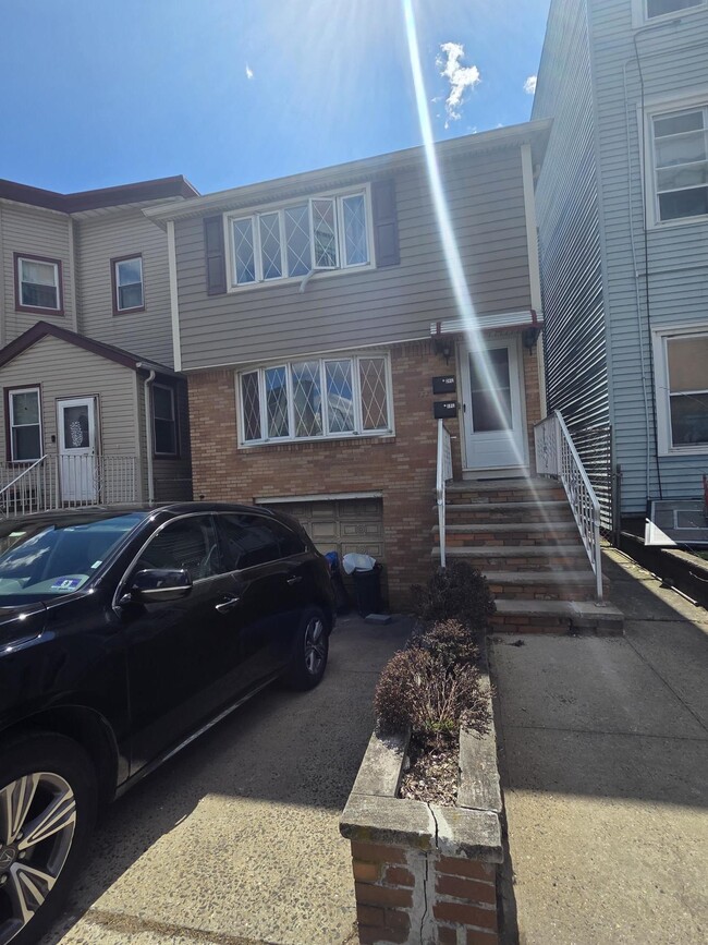 property at 777 Montgomery St