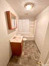 19 Roseclair St, Unit 3 in Boston, MA - Building Photo - Building Photo