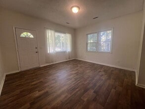 208 Brand St in Sumter, SC - Building Photo - Building Photo