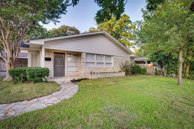 property at 2402 Westover Rd