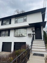 18 Washburn Pl in Caldwell, NJ - Building Photo