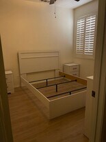 14543 Handsdale St in Adelanto, CA - Building Photo