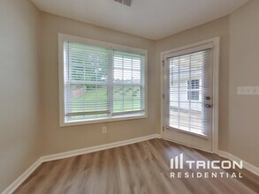 78 Bedford Park Dr in Newnan, GA - Building Photo - Building Photo