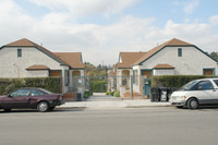 1249-1253 Hyperion Ave in Los Angeles, CA - Foto de edificio - Building Photo