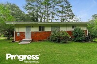 2351 Pinewood Dr - 24