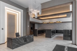 Willamette Tower in Portland, OR - Foto de edificio - Building Photo