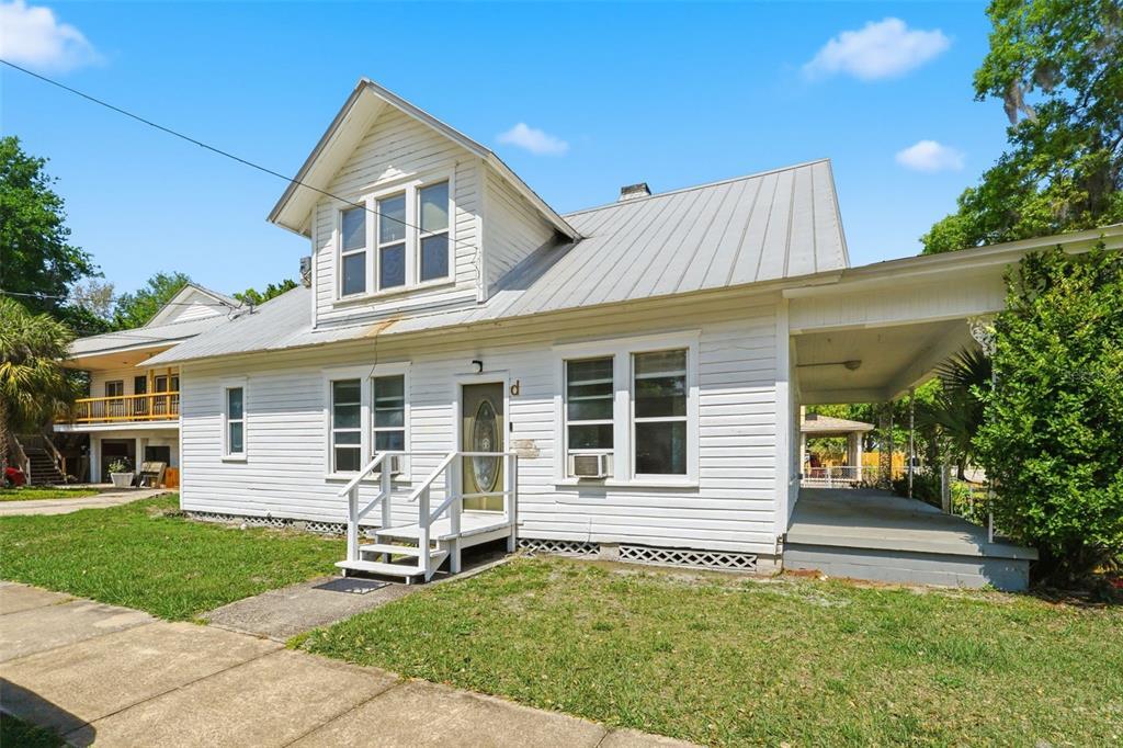 104 N Clyde Ave in Kissimmee, FL - Building Photo