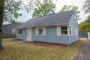 1226 Cass St in Gary, IN - Building Photo