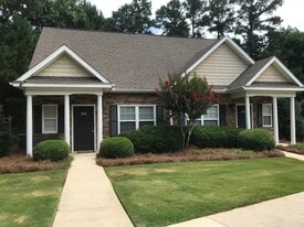 1305 Cedar Shoals Drive #500 in Athens, GA - Building Photo