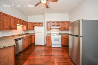 411 Ada St in Cincinnati, OH - Building Photo - Building Photo