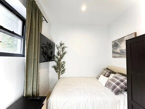 253 DeKalb Ave-Unit -2 in Brooklyn, NY - Building Photo - Building Photo