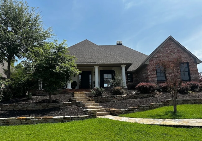 property at 1073 Waters Edge Cir