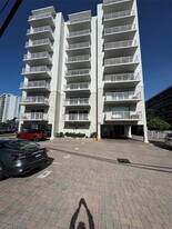 95 N Birch Rd, Unit 402 in Fort Lauderdale, FL - Building Photo