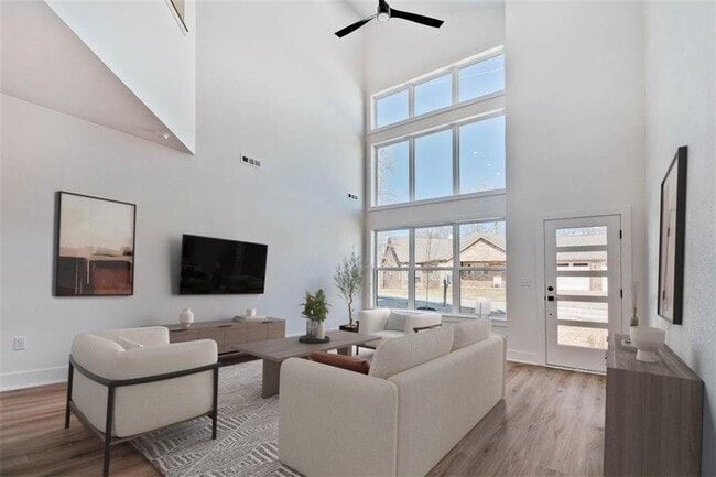 4 Savidge Cir in Bella Vista, AR - Building Photo - Building Photo