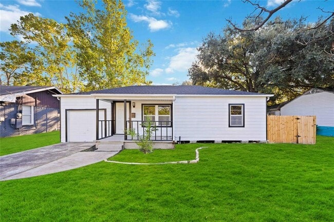 property at 4114 Hoffman St