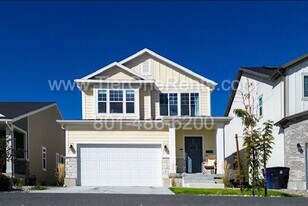 7794 Conger Rd in Magna, UT - Building Photo