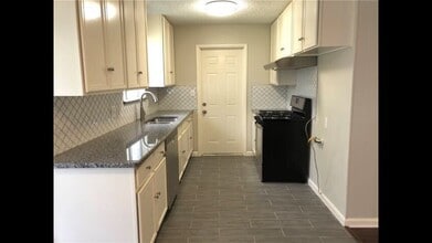 6005 Whitley Rd in Watauga, TX - Building Photo - Building Photo