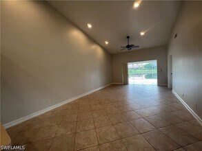 108 Tanglewood Ct in Naples, FL - Building Photo - Building Photo