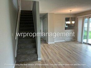 2518-2520 Dean Rd in Lambertville, MI - Building Photo - Building Photo
