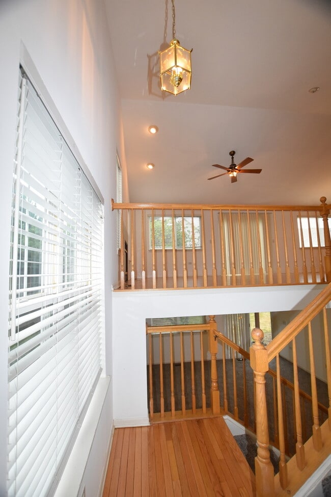 2963 Saganashkee Ln in Naperville, IL - Building Photo - Building Photo