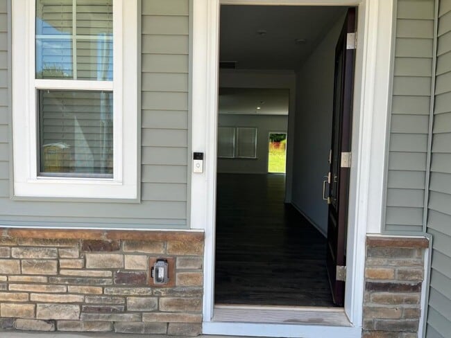 198 Blue Butterfly Dr in Angier, NC - Foto de edificio - Building Photo