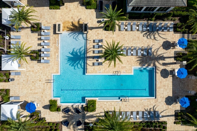 Oasis at Shingle Creek