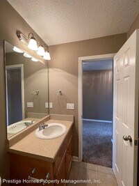 51 Courtyard Way photo'