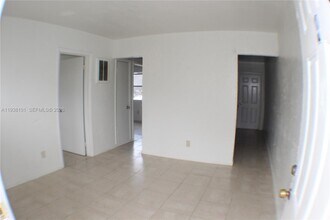 917 NW 5th St in Fort Lauderdale, FL - Building Photo - Building Photo
