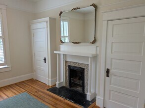 222 Burkewood Dr in Winston-Salem, NC - Building Photo - Building Photo