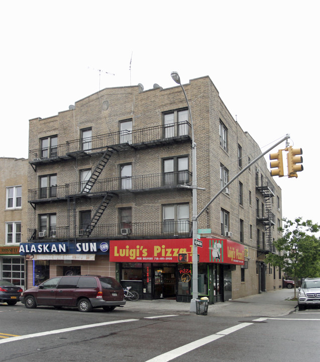 8502-8504 3rd Ave in Brooklyn, NY - Foto de edificio