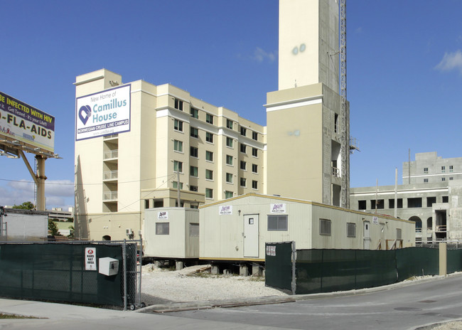 Camillus House - Shepards Court in Miami, FL - Building Photo - Building Photo