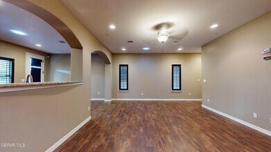 2240 Honour Point Pl in El Paso, TX - Building Photo - Building Photo