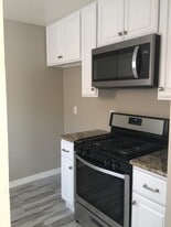 10678 Walnut St, Unit 10678 in Los Alamitos, CA - Building Photo