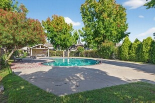 2303 Saidel Dr, Unit 4 in San Jose, CA - Building Photo