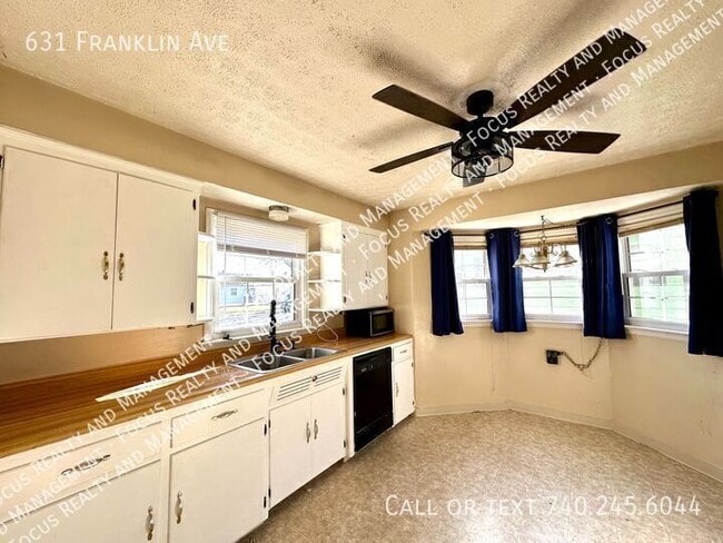 631 Franklin Ave in Lancaster, OH - Building Photo - Building Photo