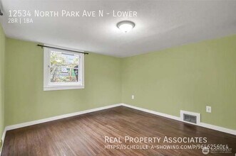 12534 N Park Ave N in Seattle, WA - Building Photo - Building Photo