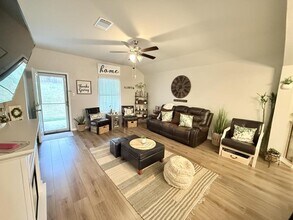 117 Minnie J Lp in Copperas Cove, TX - Building Photo - Building Photo