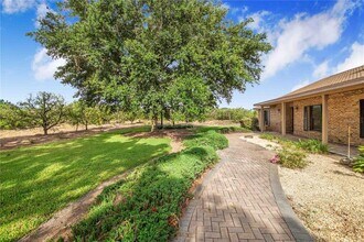 7740 Lake Hatchineha Rd in Haines City, FL - Building Photo - Building Photo