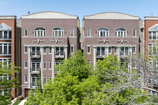 Wrightwood Commons in Chicago, IL - Foto de edificio - Building Photo