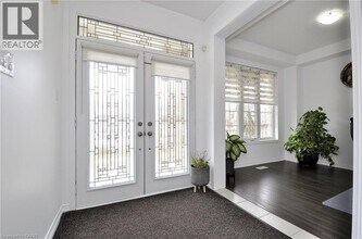 55 Cheevers Rd in Brantford, ON - Building Photo - Building Photo