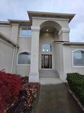 3493 Hanstead St in Richland, WA - Building Photo - Building Photo