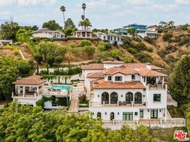 1159 Somera Rd in Los Angeles, CA - Building Photo