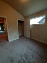 1523 Lincoln St in Hood River, OR - Building Photo - Building Photo