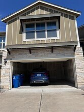1620 Bryant Dr in Round Rock, TX - Building Photo - Building Photo