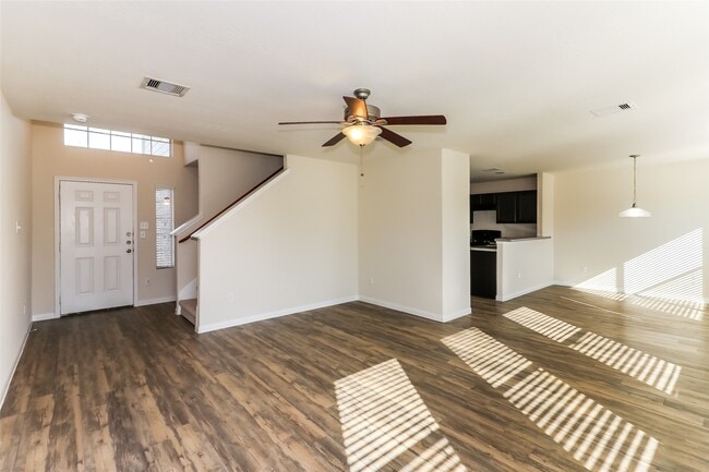 property at 802 Desoto Dr