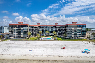 Shore Mariner Condominiums in Redington Shores, FL - Building Photo - Building Photo