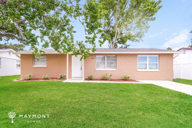 property at 3303 Jackson Dr