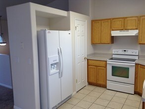 1979 N 1720 W in Clinton, UT - Building Photo - Building Photo