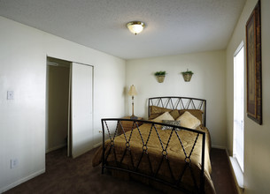 Avery Park Apartments in Memphis, TN - Building Photo - Interior Photo