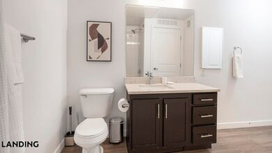 4000 N Albion St, Unit B303 in Denver, CO - Foto de edificio - Building Photo